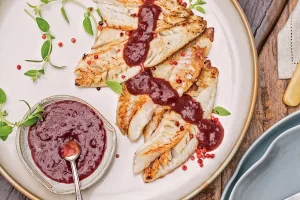 peixe_grelhado_com_geleia_de_acai
